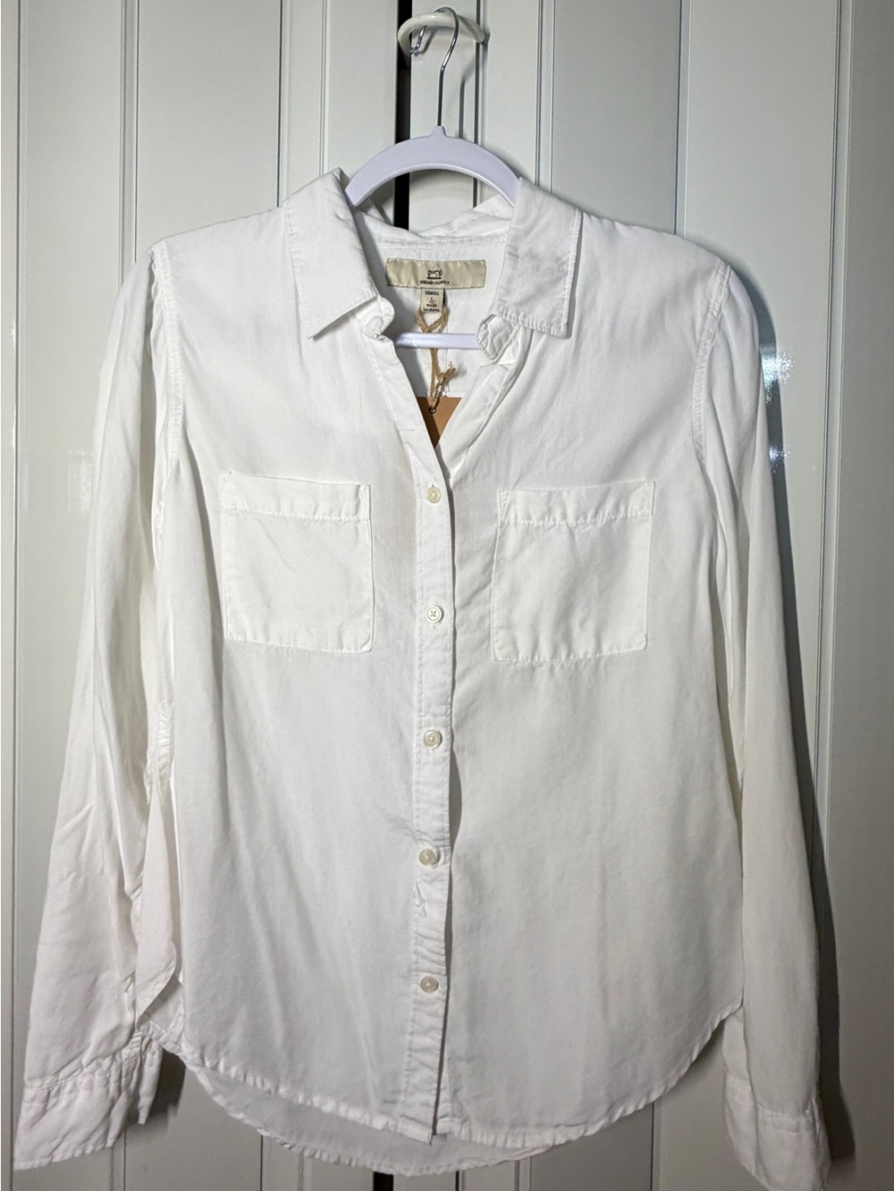 Thread & Supply White Linen Blend Twin Pocket Blouse